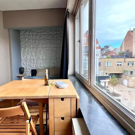 Lägenhet Lovely - Getaway For 2 Center & Within Walking Distance Oostende