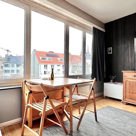 Lovely - Getaway For 2 Center & Within Walking Distance *